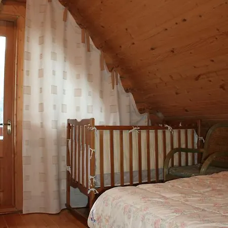 Country house Smerekovyi Skole