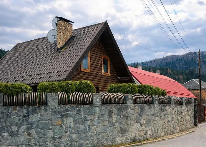 Smerekovyi Gospodarstwo wiejskie Skole